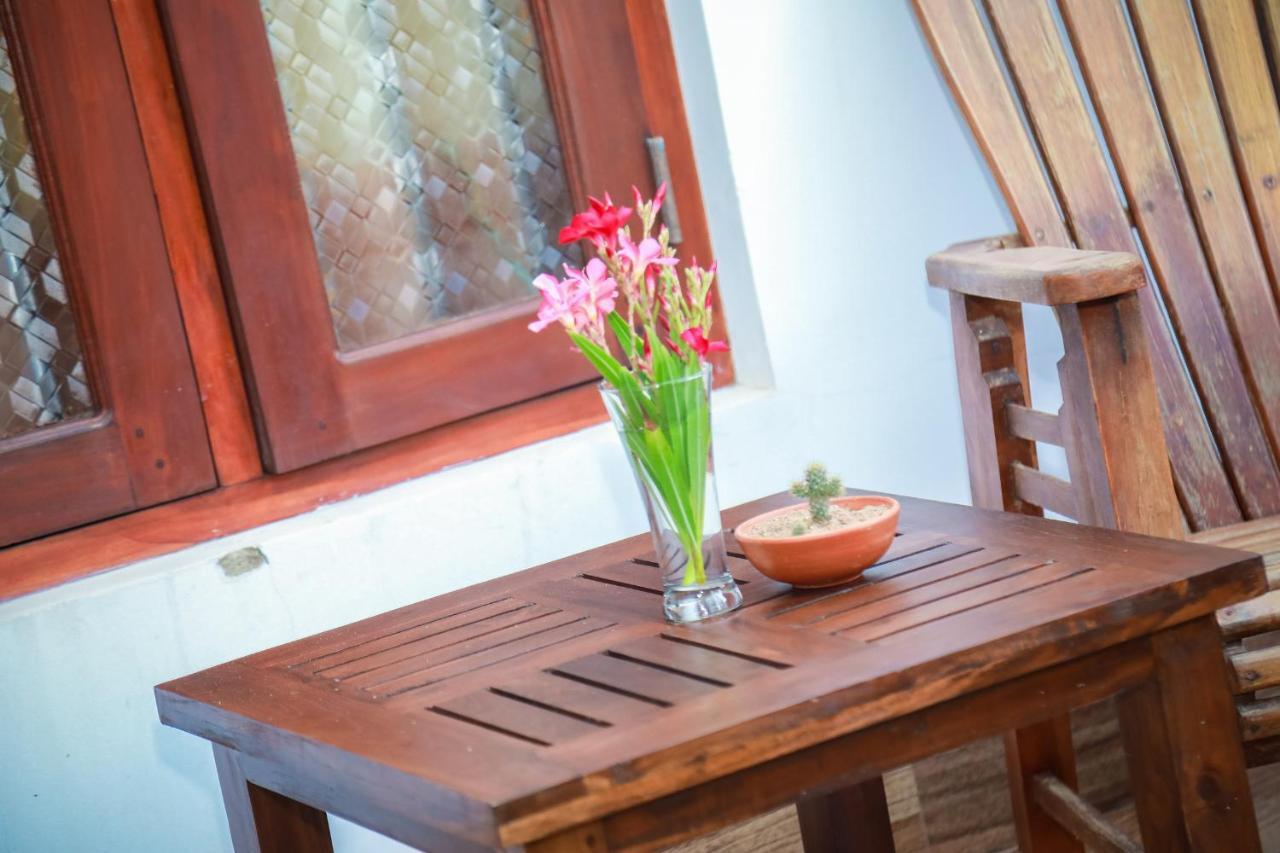 Hasaranga Holiday House Hikkaduwa Luaran gambar