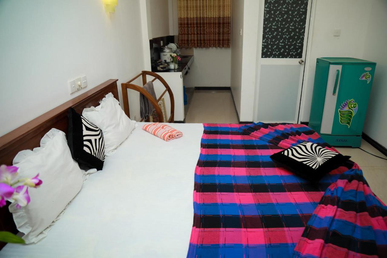 Hasaranga Holiday House Hikkaduwa Luaran gambar